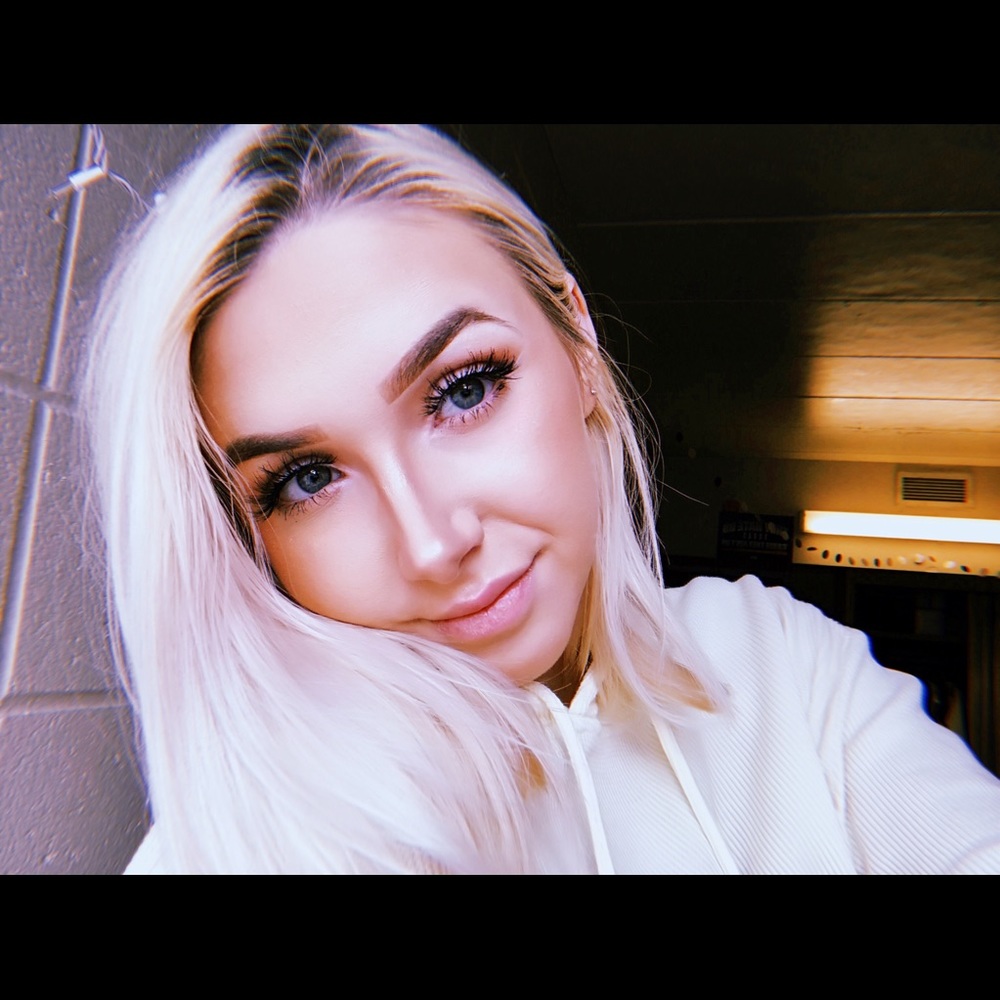 Meet your Posher, Julianne